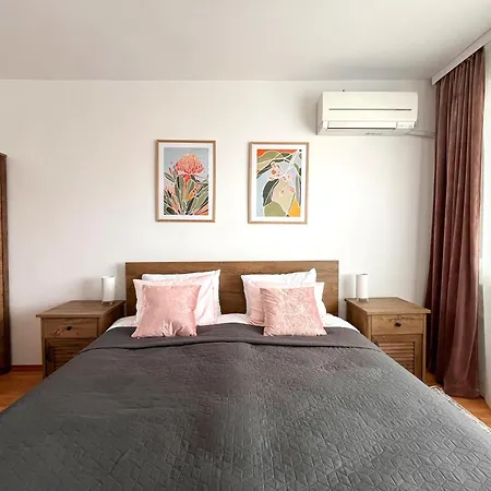 за гости бажолета Bajoletta Guest Yambol